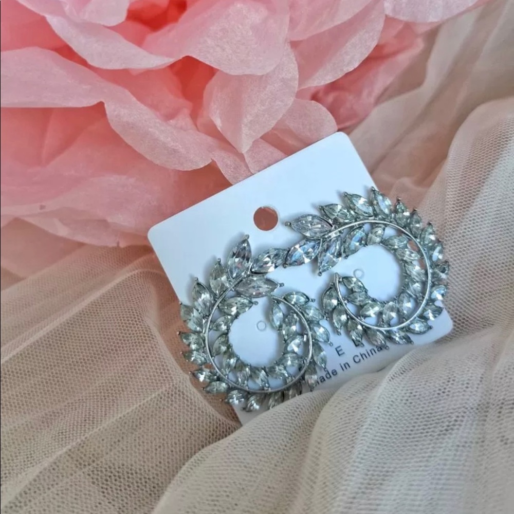 Rhinestone Statement Earrings - image 5